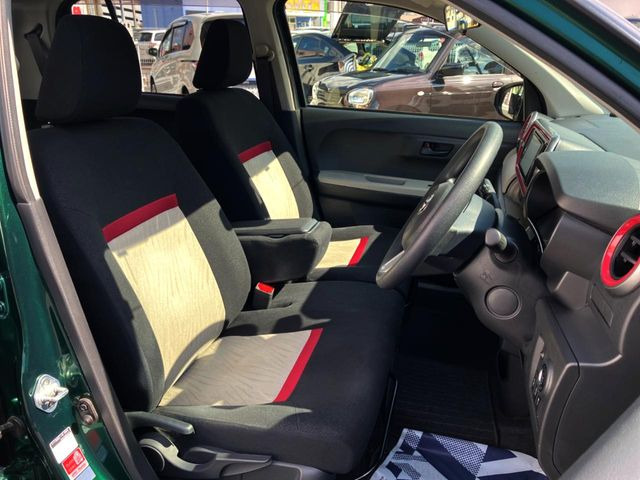 ★シートもキレイな状態ですのでご安心下さい♪抗菌・消臭・防汚に!!【サンライトコーティング】の施工もオススメです