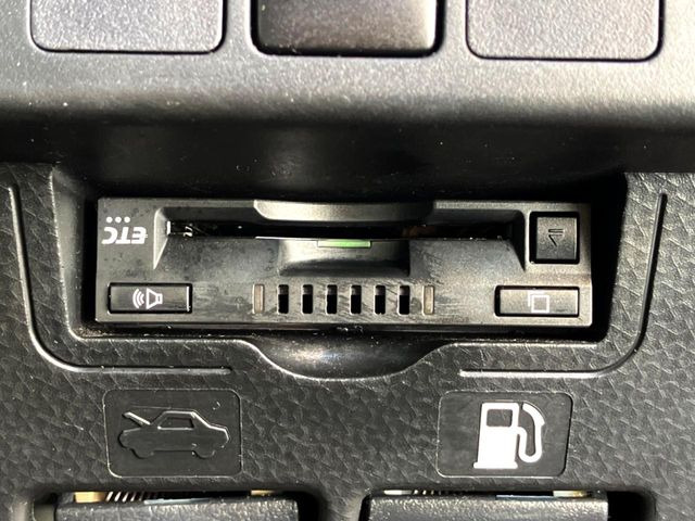 ★高速走行もスムーズにお支払いが可能な【ETC】ご納車までにセットアップを行い、ご納車時にはご利用いただけるようにいたします♪