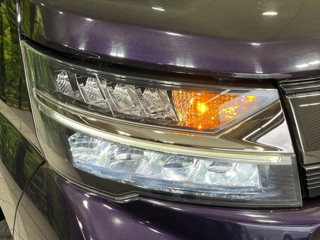 �yLED�w�b�h���C�g�z���V����ԑ��s�����ǍD�Ȏ��E���m�ۂ����S���ĉ^�]�ł��鍂�P�xLED�w�b�h���C�g�𑕔�!�_�����x�������A����d�͂��}�����Ă��܂��B