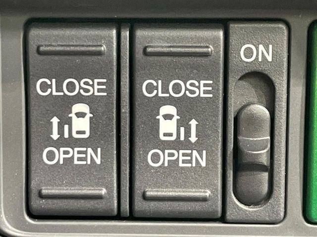 �y�����p���[�X���C�h�h�A�z�X�}�[�g�L�[��^�]�Ȃ̃X�C�b�`�Ō�ȗ����X���C�h�h�A�̊J���\���d��������͂����ăh�A���J����K�v�������A�����Ȃ��q�l�ł��ȒP�ɊJ���߂ł����K�ł���