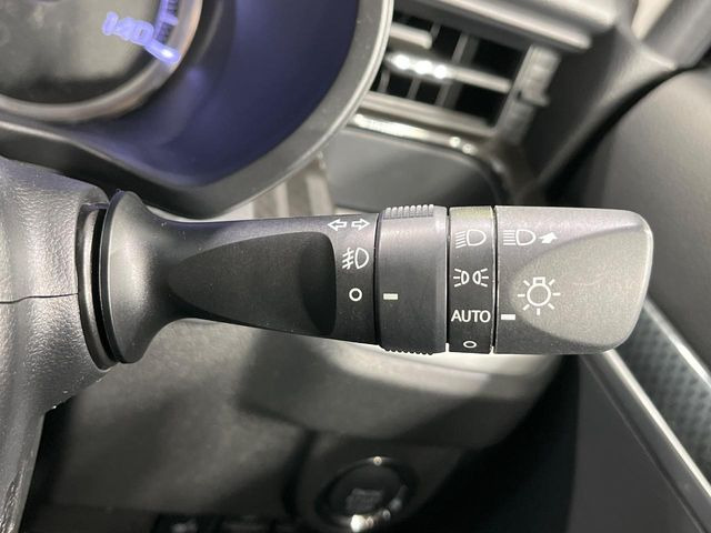 �y�I�[�g���C�g�z����̖��邳�ɉ����Ď����Ńw�b�h���C�g�̓_���E�������ł���@�\�ł�!���C�g�̕t���Y��E�����Y��Ȃǂ������Ȃ�A�J�̓���[���̑��s�����S!�g���l���ʉߎ����֗��ł��ˁ�