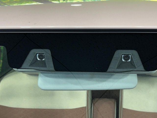 【スズキ セーフティサポート】走行中に前方の車両等を認識し、衝突しそうな時は警報とブレーキで衝突回避と被害軽減をアシスト。より安全にドライブをお楽しみいただけます。