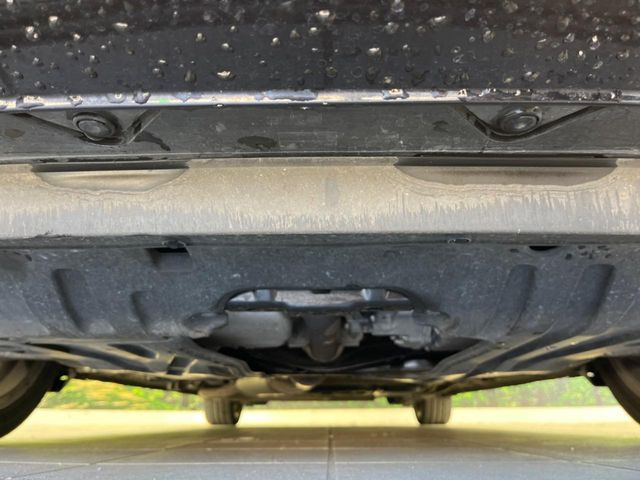 下回りがきれいなうちに、防錆加工の施工がオススメ。降雪地域はもちろん、沿岸部にお住いの方や、趣味でマリン・ウィンタースポーツをされる方にご好評いただいております。