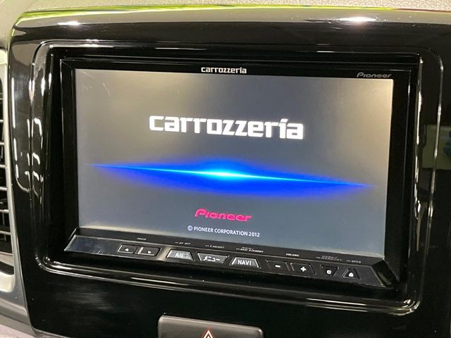 【ナビゲーション】使いやすいナビで目的地までしっかり案内してくれます。各種オーディオ再生機能も充実しており、お車の運転がさらに楽しくなります!!