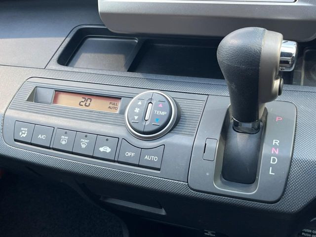 �y�I�[�g�G�A�R���z��x���D�݂̉��x�ɐݒ肷��΁A�ԓ��̉��x�����m�����ʂ≷�x�������Œ����B����&hellip;����&hellip;�Ɖ��x���X�C�b�`���������K�v�͂���܂���B���K�Ȏԓ���Ԃɂ͕K�{�̋@�\�ł��ˁ�