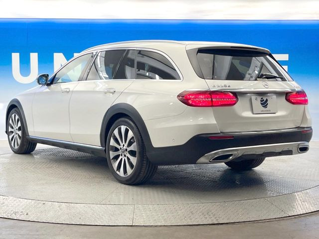 ●YANASEオートシステムズとの提携によって実現した高品質修理ネットワーク!大切なお車だから、万が一の修理でも「純正品質」をご提供。当店でご購入いただくお車にはメリットが数多くあります