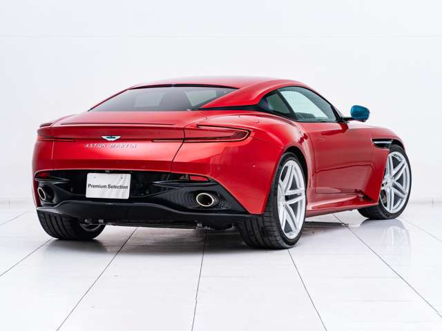 【 メーカー保証は無駄にしません 】自信を持っておすすめする当社のアペルタ保証。お車が新しい場合は不要、そう思っていませんか?なんとアペルタ保証はメーカー保証の後から始まります。長く乗るなら必須級!