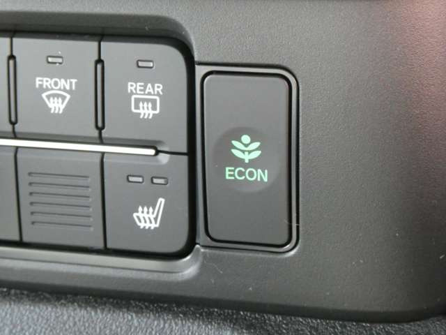 シートヒーター完備!寒い時期でも快適空間にしてくれます♪