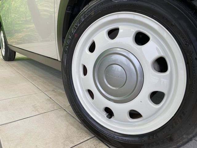 �y����14�C���`�A���~�z�C�[���z�O�ςɃ}�b�`���������A���~�z�C�[���𑕒����Ă���܂��B�e��ЊO�A���~�z�C�[����A�X�^�b�h���X�^�C�����戵�����Ă���܂��B���񂲑��k����������