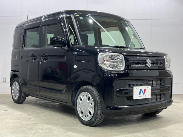 高透明度のガラス皮膜で撥水はもちろん、上質なツヤ・光沢を実現。紫外線や酸性雨から大切な愛車を保護し、色あせ・劣化を防止。「弾スプラッシュコート」、「弾プリミッサコート」からお選びいただけます。