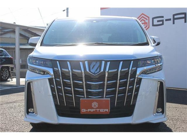 大好評のボディコーティング「ハイモースコート」もご納車までに施工可能。雨染みや線傷など中古車だからと諦めていませんか?ピカピカの状態でお乗り出しいただけます。