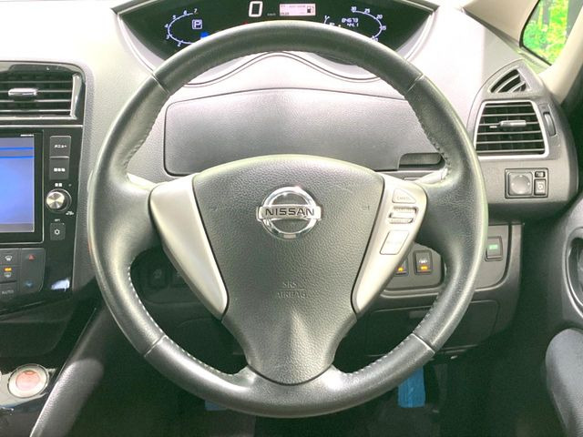 �y�����v�����X�e�A�����O�z�㎿�Ȋv���g�p���邱�ƂŁA��ɂ����������݂ƂĂ��^�]���₷���n���h���ł���