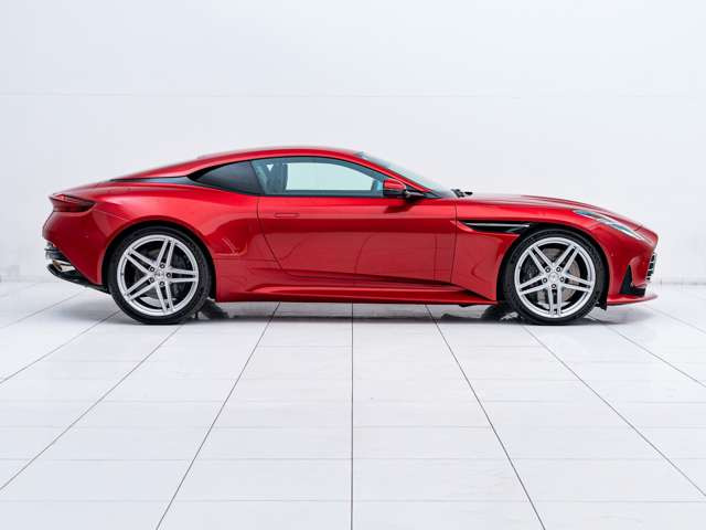 【 双日グループが運営 】当店は国内有数の高級輸入車専門店です。愛知県にて運営しております。お客様満足を目指し、安心して高級輸入車にお乗り頂けるようお手伝いいたします。全てアペルタにお任せください。