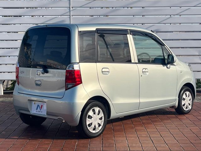 ☆全国のネクステージからお取り寄せが可能※!遠方の店舗に展示してあるクルマが気になる場合も、最寄りの店舗でご覧いただくことが可能です!是非私たちに要望をお聞かせください!※別途費用