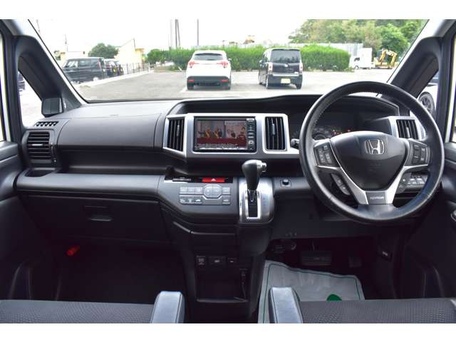 ステップワゴン2.0 スパーダ Z クールスピリット