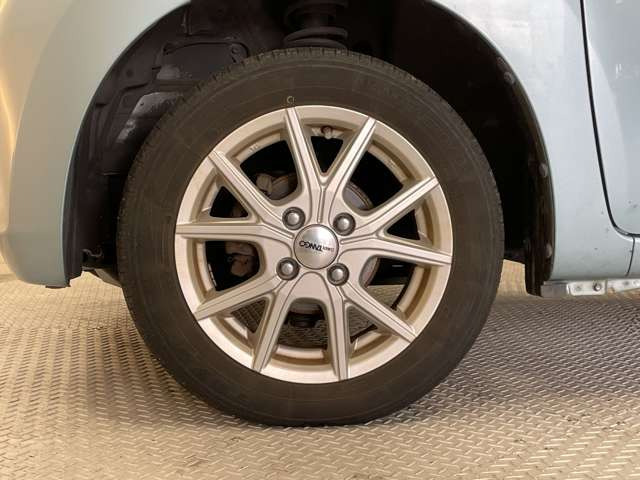 �C���f�B�I�x�R�ł͗l�X�ȃ��[�J�[�̃^�C���A�A���~�z�C�[������舵���Ă���܂�!�������X�^�b�h���X�^�C�����i���ł��񋟉\!!