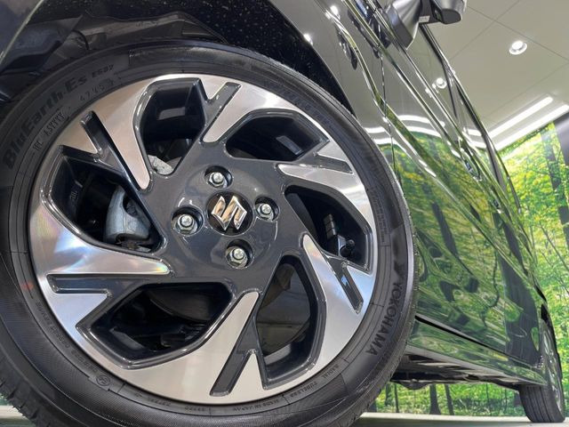 �y����15�C���`�A���~�z�C�[���z�O�ςɃ}�b�`���������A���~�z�C�[���𑕒����Ă���܂��B�e��ЊO�A���~�z�C�[����A�X�^�b�h���X�^�C�����戵�����Ă���܂��B���񂲑��k����������