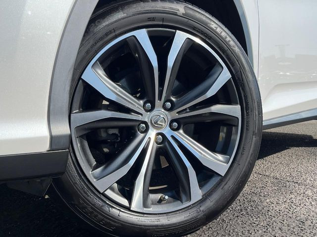 �y����20�C���`�A���~�z�C�[���z�O�ςɃ}�b�`���������A���~�z�C�[���𑕒����Ă���܂��B�e��ЊO�A���~�z�C�[����A�X�^�b�h���X�^�C�����戵�����Ă���܂��B���񂲑��k����������