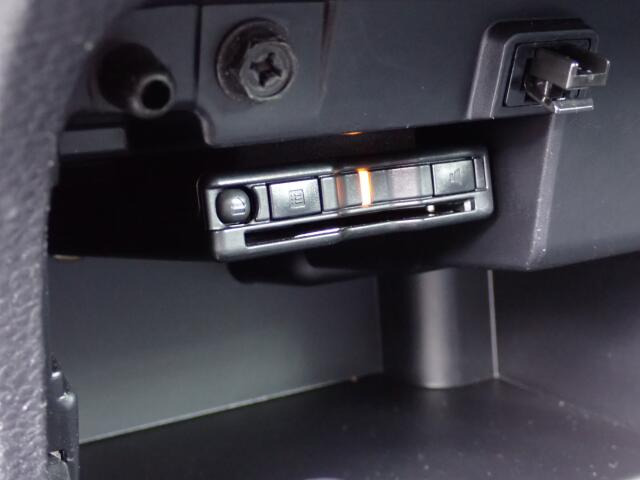 ETC���ڂł��B�L�����H�̗������Œ�Ԃ��鎖�Ȃ��X���[�Y�ɒʉ߂ł��܂��B