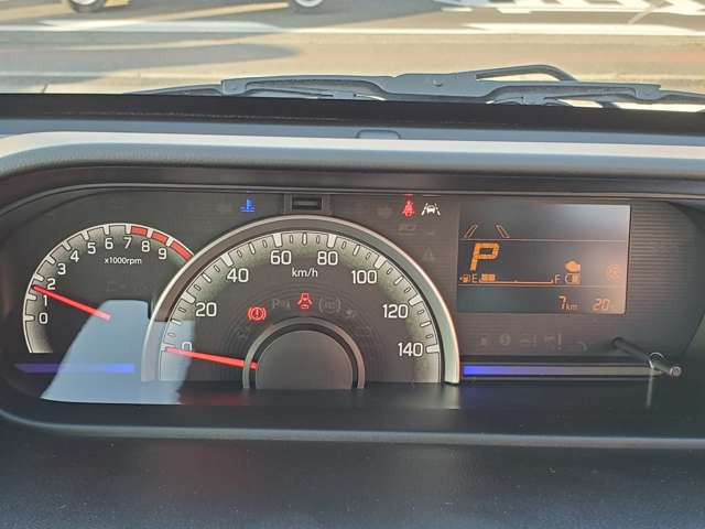 当店ではダイハツ、ホンダ、スズキ、日産など各メーカーを取り揃えております!!