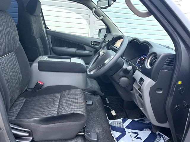 �^�]�ȃV�[�g���͎g�p�������Ȃ��A�ǍD�ȏ�ԂƂȂ��Ă��܂��B���J�Ɏg���Ă������Ƃ��悭�킩��܂��ˁB