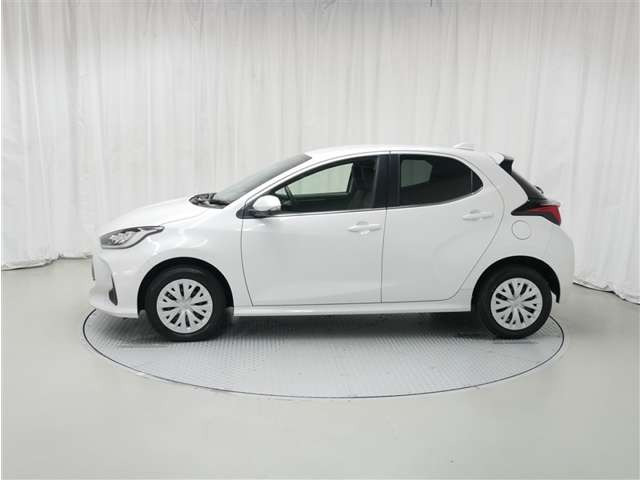 ヤリス1.5 ハイブリッド Z E-Four 4WD