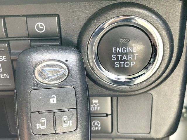 �y�X�}�[�g�L�[�z�J�o����|�P�b�g�ɓ��ꂽ�܂܂ł��h�A�̎{���E�������\�ȃX�}�[�g�L�[�𑕔��B�G���W���̃I���E�I�t�����J�M�����o���K�v����������Ƃ��Ă��֗��ł���