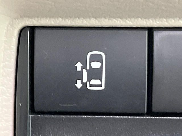 �y�p���[�X���C�h�h�A�z�X�}�[�g�L�[��^�]�Ȃ̃X�C�b�`�ŃX���C�h�h�A�̊J���\���d��������͂����ăh�A���J����K�v�������A���������q�l�ł��A�d���ו��������Ă��鎞�����N�ɊJ���߂ł��܂���