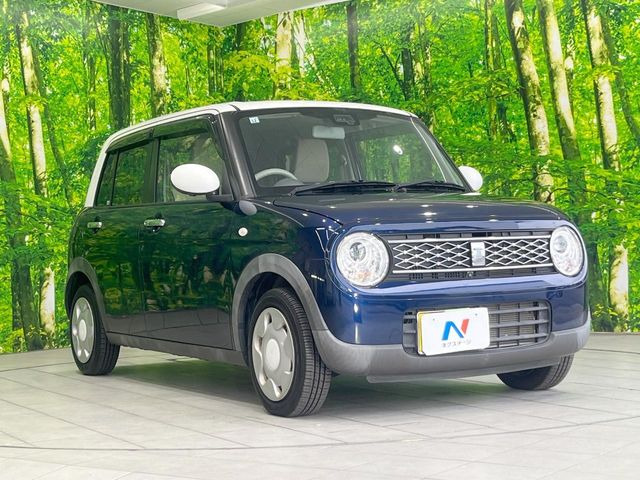 高透明度のガラス皮膜で撥水はもちろん、上質なツヤ・光沢を実現。紫外線や酸性雨から大切な愛車を保護し、色あせ・劣化を防止。「弾スプラッシュコート」、「弾プリミッサコート」からお選びいただけます。