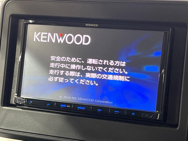 【ナビゲーション】使いやすいナビで目的地までしっかり案内してくれます。各種オーディオ再生機能も充実しており、お車の運転がさらに楽しくなります!!