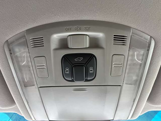 ���S���u���[��