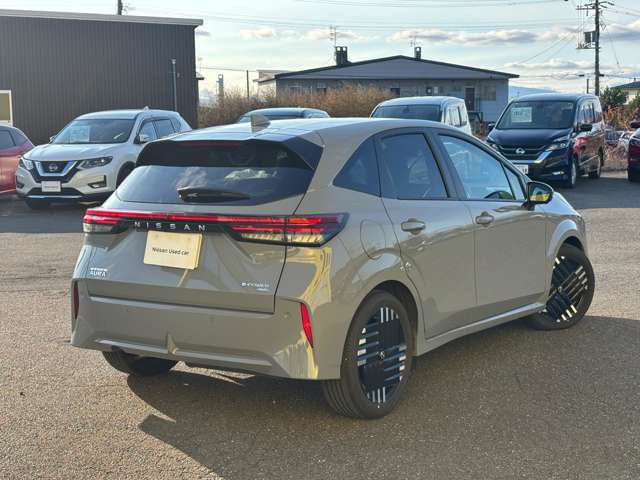 ノートオーラ1.2 G FOUR 4WD