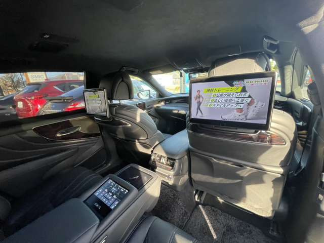 LS500h エグゼクティブ