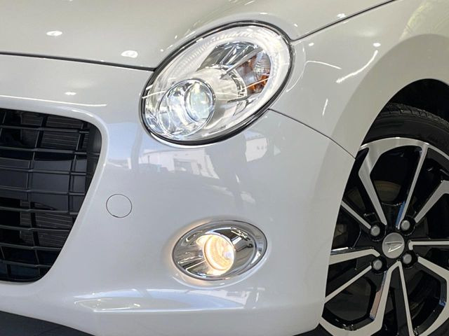 �yLED�w�b�h���C�g�z���V����ԑ��s�����ǍD�Ȏ��E���m�ۂ����S���ĉ^�]�ł��鍂�P�xLED�w�b�h���C�g�𑕔�!�_�����x�������A����d�͂��}�����Ă��܂��B