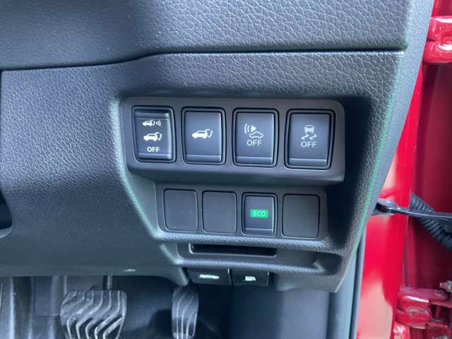 エクストレイル2.0 20X ハイブリッド エマージェンシーブレーキパッケージ