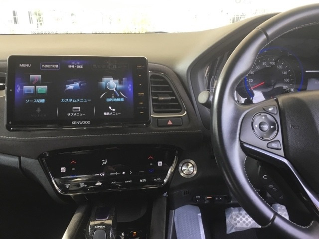 ヴェゼル1.5 ハイブリッド RS ホンダセンシング