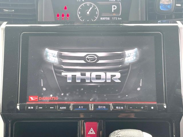 �y�����i�r�z�l�C�̏����i�r�𑕔����Ă���܂��B�i�r�̎g���₷���͂������A�I�[�f�B�I�@�\���[��!�L�����v�◷�s�͂������A�ʋ΂┃�����ȂǕ��i�̃h���C�u���y�����Ȃ�͂���