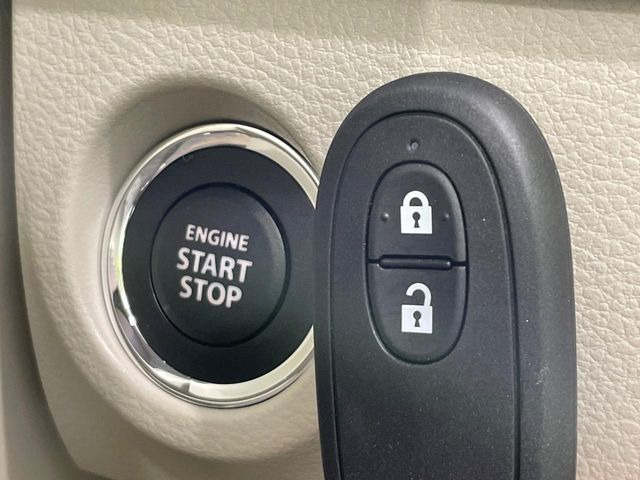 �y�L�[���X�X�^�[�g�V�X�e���z�J�o����|�P�b�g�ɓ��ꂽ�܂܂ł��h�A�̎{���E�������\�ȃX�}�[�g�L�[�𑕔��B�G���W���̃I���E�I�t�����J�M�����o���K�v����������Ƃ��Ă��֗��ł���