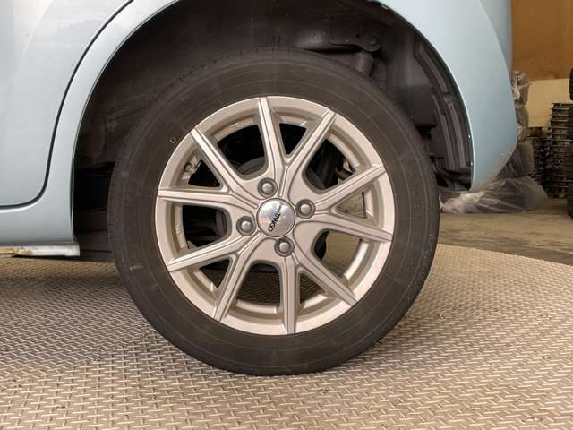 �C���f�B�I�x�R�ł͗l�X�ȃ��[�J�[�̃^�C���A�A���~�z�C�[������舵���Ă���܂�!�������X�^�b�h���X�^�C�����i���ł��񋟉\!!