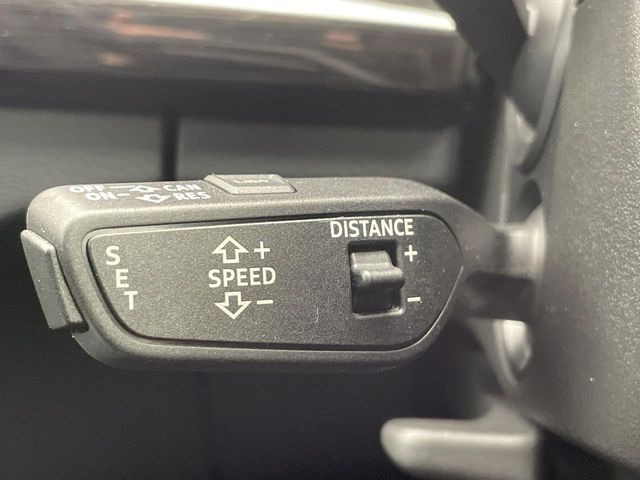 ●レーダークルーズコントロール:前の車との車間距離を一定にとりつつ、一定速度で自動走行してくれる次世代のクルーズコントロール!主に高速道路や自動車専用道路で使用する便利な機能です!