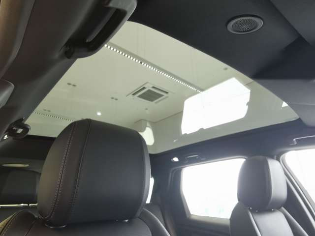 ディスカバリースポーツダイナミック HSE 1.5L P300e 4WD