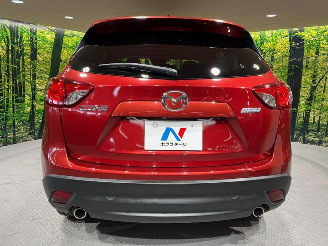 安心の最長10年・走行無制限保証(有償)をご用意。保証内容も充実はもちろん、無料点検&オイル交換や、年中無休の全国・24時間ロードサービスも付帯されておりますのでご安心下さい。