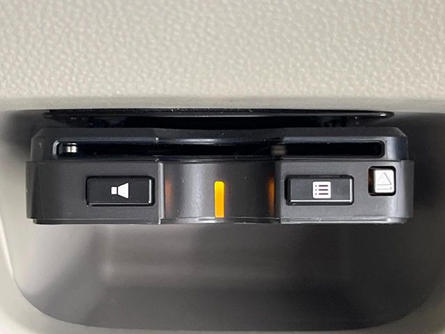 【ETC】高速道路の料金所をストレスなく通過!話題のスポットやサービスエリアに多い「スマートIC」利用時は必須のアイテムです。当店でセットアップを実施、ご納車当日からすぐにご利用いただけます!