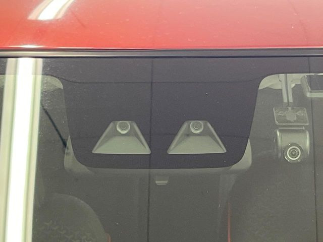 �y�X�}�[�g�A�V�X�g�z���s���ɑO���̎ԗ�����F�����A�Փ˂������Ȏ��͌x��ƃu���[�L�ŏՓˉ���Ɣ�Q�y�����A�V�X�g�B�����S�Ƀh���C�u�����y���݂��������܂��B