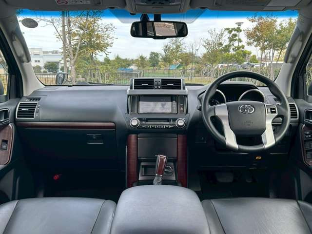 �S�Ԏ���\�ł��B�傫�ȓW����������ۂɉ^�]���Ă݂ĉ������B���ۂɏ���Ă݂Ă��ꂩ��̃J�[���C�t��z�����Ă���������