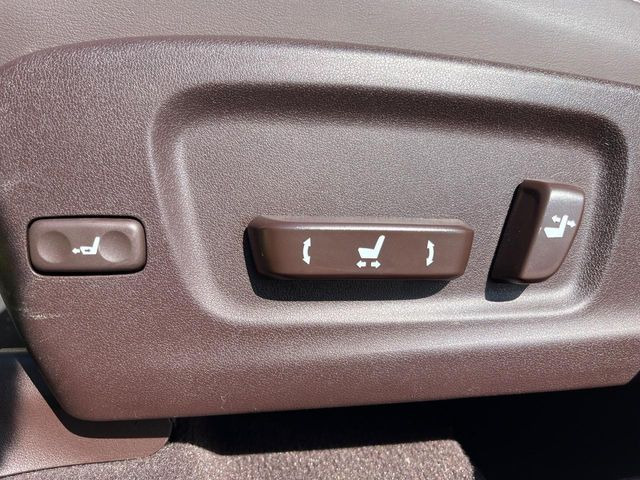 �y�p���[�V�[�g�z�X�C�b�`��ŊȒP�ɃV�[�g�̔��������\!�d��������͂�����܂���!���K�ȃV�[�g�|�W�V�����ɃZ�b�g���āA���K�ȃh���C�u�����y���݂��������B