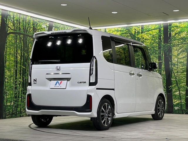 ☆全国のネクステージからお取り寄せが可能※!遠方の店舗に展示してあるクルマが気になる場合も、最寄りの店舗でご覧いただくことが可能です!是非私たちに要望をお聞かせください!※別途費用