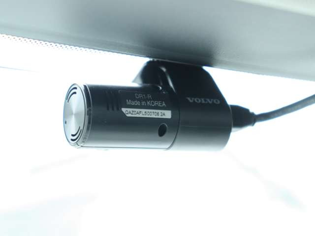 【LAGOM with VOLVO ボルボのある、ちょうどいい暮らし。】LAGOM(ラーゴム)とは、「自分にとって、多すぎず、少なすぎず、ちょうどいいバランス」という意味があるスウェーデンの言葉です。