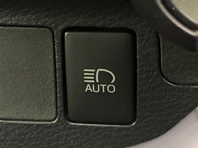 �y�A�_�v�e�B�u�n�C�r�[���z�����܂Ŗ��邭�Ƃ炷�n�C�r�[�����s�Ԃ�Ό��ԂɏƎ˂��Ȃ��l�A�����Œ���!����蓮�Ő؂�ւ���K�v���Ȃ��A��ԑ��s���̃X�g���X���y���B���S������ɂ���^���܂��B