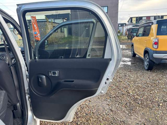 ���Ђł́A�S�ԓ_�������E�ԓ����|����������ƍs���Ă���[�Ԃ������܂�!�S��1�P��1000�L���܂Ŗ����Ŏ��Еۏ؂��Ă���܂�!���q�l�ɂ͈��S���Ă��Ԃɂ���蒸���邩�Ǝv���܂�!